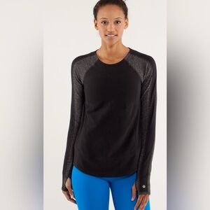 Lululemon Run: Bold In The Cold Long Sleeve Size 6 Black GUC Lace Detailing